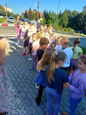 b_1024_768_0_00_images_2023_2024_WYDARZENIA_policjant_wrzesien_385436506_779814737279810_684113232174885408_n